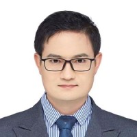 李霄 照片