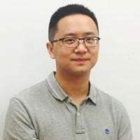 陆平 照片
