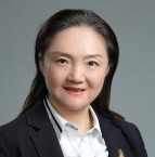 平悦铃 照片