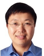彭鑫 照片