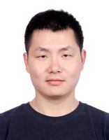 戚昀 照片
