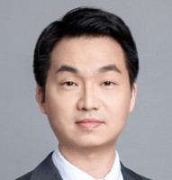 秦亚杰 照片