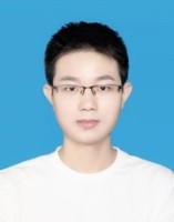 璩良 照片