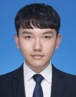 秦朗 照片