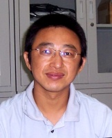 任久春 照片