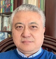 佘碧平 照片