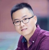 束敏峰 照片