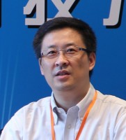 石艺尉 照片