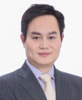 舒易来 照片