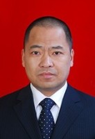 田彦龙 照片