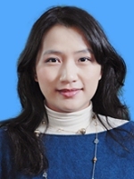 谭砚文 照片