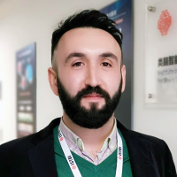 Vatansever, Deniz 照片