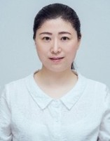 王毅群 照片