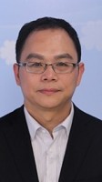王亮 照片