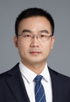 王伟 照片