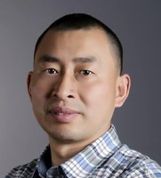 王殿志 照片