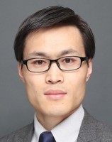 王洪立 照片