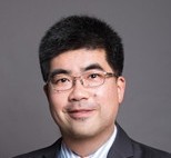 王琳 照片