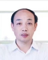 肖鹏程 照片