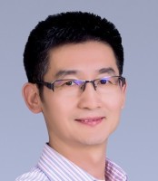 余英丰 照片