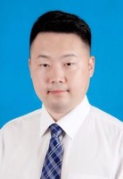 于泉 照片