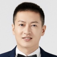 尤佳 照片