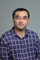 杨新宇 照片