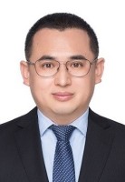 杨鑫 照片