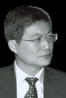 张宇燕 照片