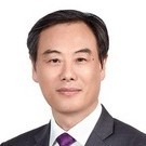 张贵洪 照片