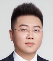 张宝 照片
