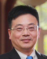 邹强 照片