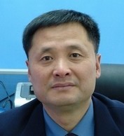 郑平 照片