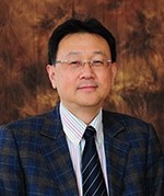钟良 照片