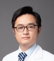 梁磊 照片