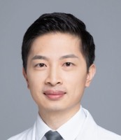 杨犇龙 照片