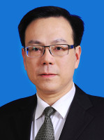 程辉 照片