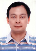 陈新华 照片