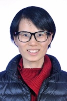 陈雅云 照片