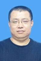 董强 照片