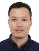 吕健 照片