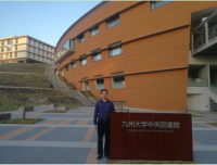 赖启福 照片