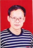 吴刚 照片