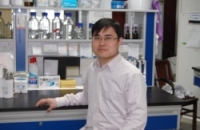 王亚飞 照片