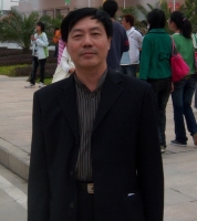 何开松 照片