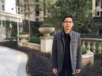 黄新焕 照片