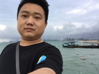 姜辽 照片