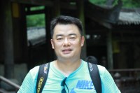 李力 照片