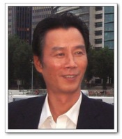 李建建 照片