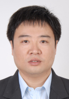 王兵 照片